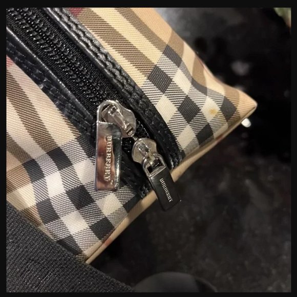 Vintage Burberry Bag - Picture 2 of 4